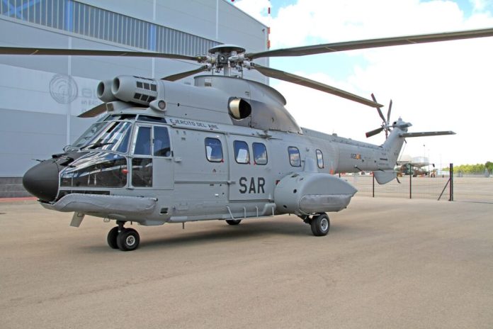 Argentina firmó una carta de intención con Francia para la adquisición de doce helicópteros Airbus H-215 para las Fuerzas Armadas