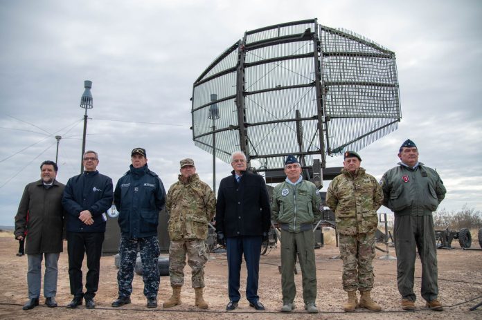 En Trelew, Taiana inauguró un nuevo radar para control y vigilancia aeroespacial en la zona del litoral marítimo En Trelew, Taiana inauguró un nuevo radar para control y vigilancia aeroespacial en la zona del litoral marítimo