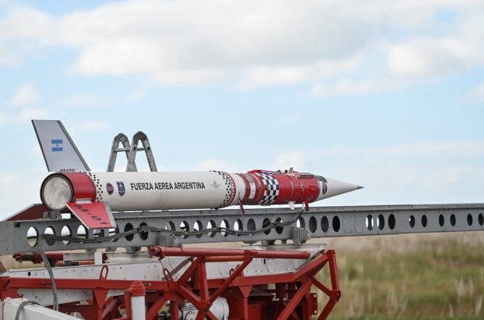 Se realizó el lanzamiento del modelo de evaluación tecnológica del Cohete Sonda Met I-SO “Escorpio”